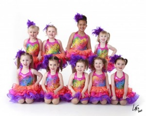 DancingKids-Thurs_8810r_8x-550x439
